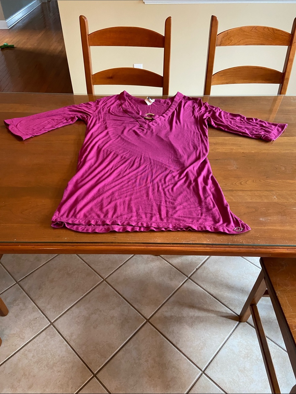 Jantzen Women's Magenta V-Neck Swim Cover-up. Pretty Details. L
